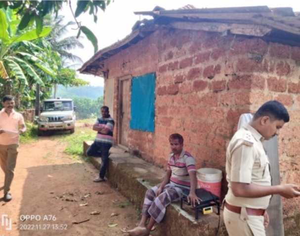 ಅಕ್ರಮವಾಗಿ ಗೋವುಗಳ ವದೆ ಮಾಡಿ ಮಾಂಸ ಮಾರಾಟ : ಆರೋಪಿ ಬಂಧನ, ಪುಂಜಾಲಕಟ್ಟೆ ಎಸ್. ಐ.ಸುತೇಶ್ ನೇತೃತ್ವದ ತಂಡದಿಂದ ಕಾರ್ಯಚರಣೆ.