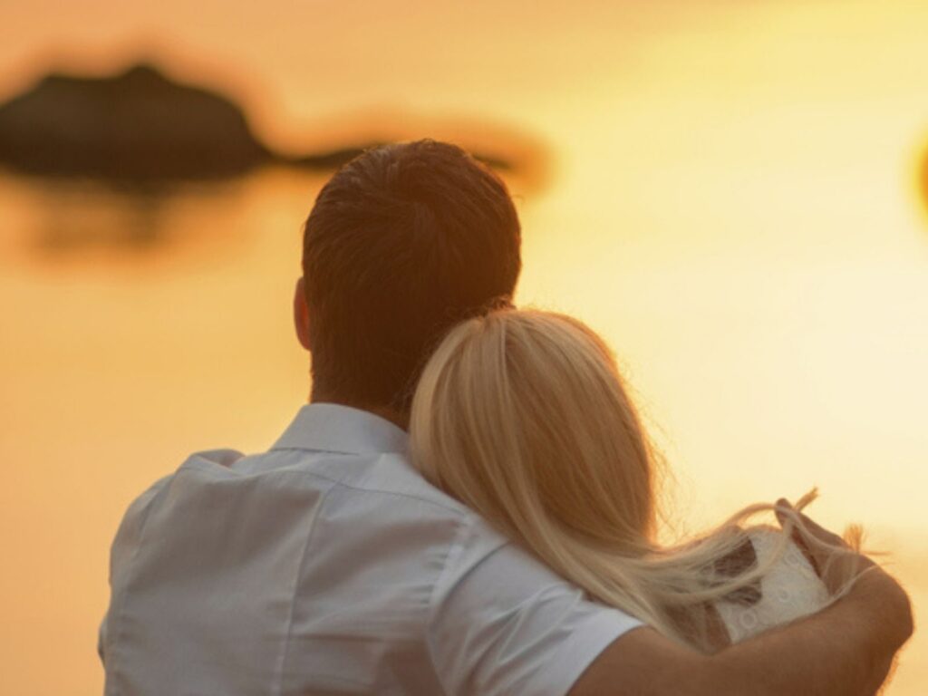 ಕರಾವಳಿಯ ರಾಜಕೀಯದಲ್ಲಿ ಸಂಚಲನ: ಮಹಿಳೆಯೊಂದಿಗೆ ಇರುವ ರೀತಿಯಲ್ಲಿ ಬಿಜೆಪಿ ಶಾಸಕನ ಫೋಟೋ ವೈರಲ್| ಮಹಿಳೆಯಿಂದ ಉಪ್ಪಿನಂಗಡಿ ಠಾಣೆಯಲ್ಲಿ ದೂರು ದಾಖಲು.