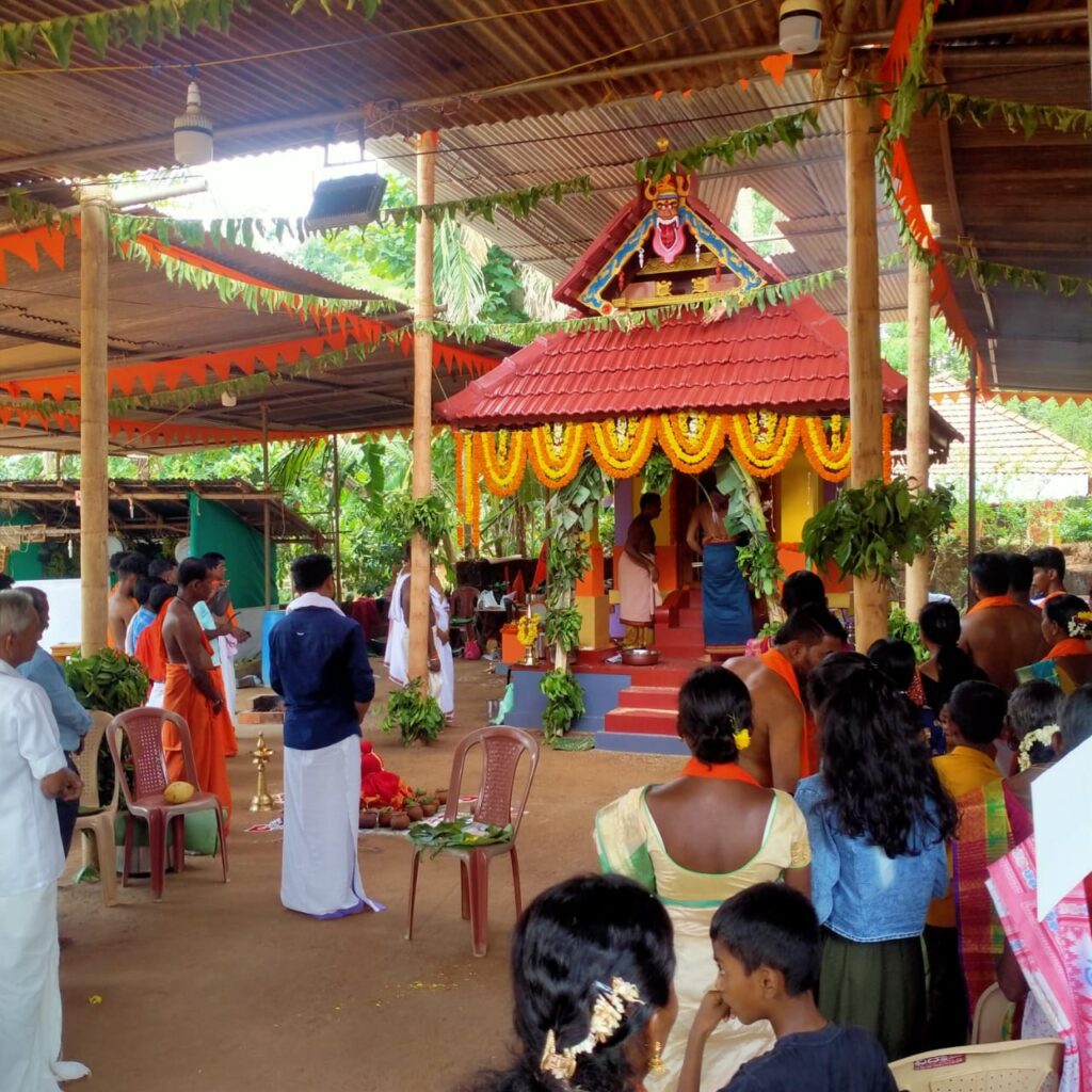 ಕೊಡಿಯಾಲಬೈಲು ಶ್ರೀ ಮಹಾಮ್ಮಾಯಿ ಮಾರಿಯಮ್ಮ ದೈವಸ್ಥಾನ ಮತ್ತು ಪರಿವಾರ ದೈವಗಳ ನವೀಕರಣ ಪುನರ್ ಪ್ರತಿಷ್ಠಾ ಬ್ರಹ್ಮಕಲಶೋತ್ಸವ ಹಾಗೂ ನೇಮೋತ್ಸವ.