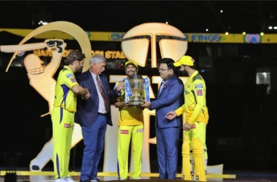ಚೆನ್ನೈ ಸೂಪರ್ ಕಿಂಗ್ಸ್ ಮುಡಿಗೆ 2023ರ ಐಪಿಎಲ್ ಟ್ರೋಫಿ.