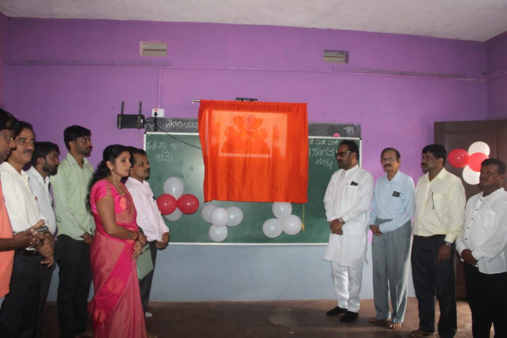 ಎನ್ ಎಸ್ ಎಸ್ ಸೇವಾಸಂಗಮದಿಂದ ಕಾವು ಸರಕಾರಿ ಹಿರಿಯ ಪ್ರಾಥಮಿಕ ಶಾಲೆಗೆ ಸ್ಮಾರ್ಟ್ ಕ್ಲಾಸ್ ಕೊಡುಗೆ