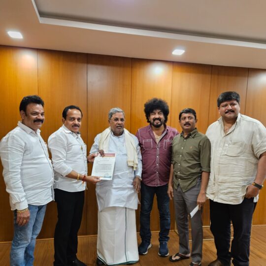 ಸಿ.ಎಂ ಸಿದ್ಧರಾಮಯ್ಯ ಅವರನ್ನು ಭೇಟಿಯಾಗಿ ಬೆಂಗಳೂರಿನಲ್ಲಿ ನಡೆಯುವ ಕಂಬಳಕ್ಕೆ ಆಹ್ವಾನ ನೀಡಿದ ಪುತ್ತೂರು ಶಾಸಕ ಅಶೋಕ್ ಕುಮಾರ್ ರೈ