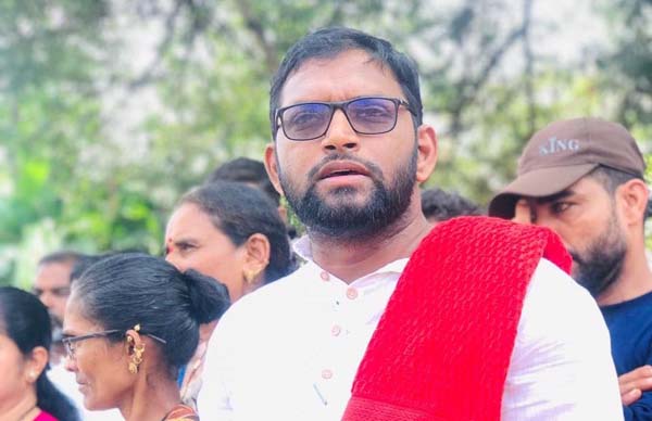 ಮುಸ್ಲಿಂ ವ್ಯಾಪಾರಿಗಳಿಗೆ ಜಾಗ ಬಿಟ್ಟು ಕೊಟ್ಟ ಹಿಂದೂ ವ್ಯಾಪಾರಿಗಳು: ಮಂಗಳಾದೇವಿ ದೇವಸ್ಥಾನ ಜಾತ್ರೆ ವ್ಯಾಪಾರ ವಿವಾದ ಸುಖಾಂತ್ಯಾ..?