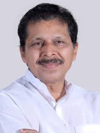 ಪುತ್ತೂರು ಮಾಜಿ ಶಾಸಕ ಸಂಜೀವ ಮಠಂದೂರಿಗೆ ಹಾವು ಕಡಿತ, ಆಸ್ಪತ್ರೆಗೆ ದಾಖಲು..!.