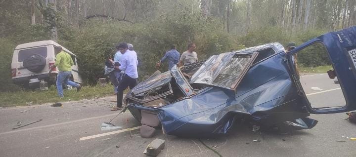 ಜೀಪು ಹಾಗೂ ಕಾರು ನಡುವೆ ಮುಖಾಮುಖಿ ಡಿಕ್ಕಿ | ಕುಶಾಲನಗರ ಆನೆ ಕಾಡಿನ ಬಳಿ ಭೀಕರ ರಸ್ತೆ ಅಪಘಾತ