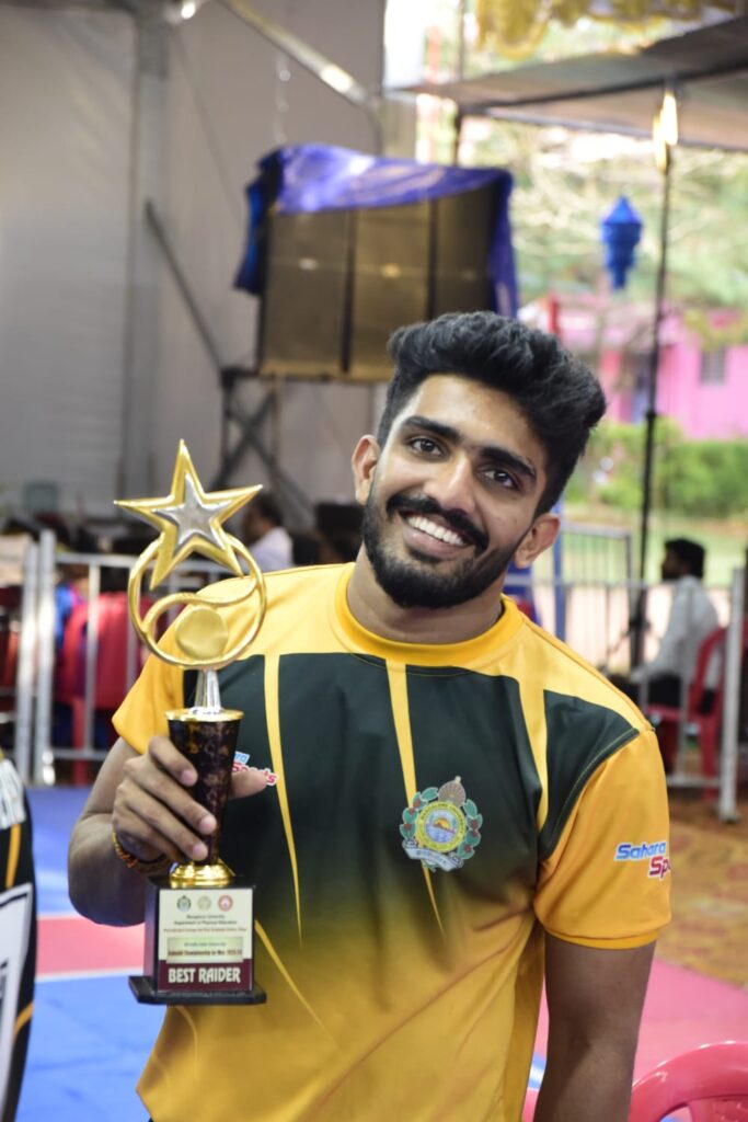 ಪ್ರೊ ಕಬಡ್ಡಿ ಪಂದ್ಯಾಟದಲ್ಲಿ ಎನ್ನೆಂಸಿ ಪ್ರತಿಭೆ- ರತನ್ ಜಿ: ತೆಲುಗು ಟೈಟಾನ್ಸ್ ತಂಡವನ್ನು ಪ್ರತಿನಿಧಿಸುತ್ತಿರುವ ಕ್ರೀಡಾಪಟು