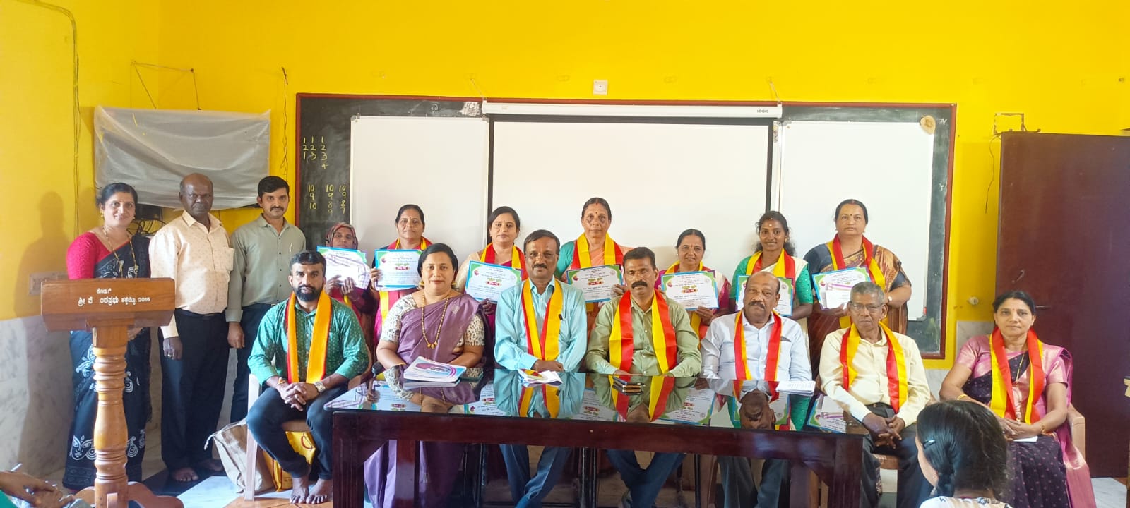 ತಾಲೂಕು ಮಟ್ಟದ ಹಸ್ತ ಪತ್ರಿಕೆ ಸ್ಪರ್ಧೆ