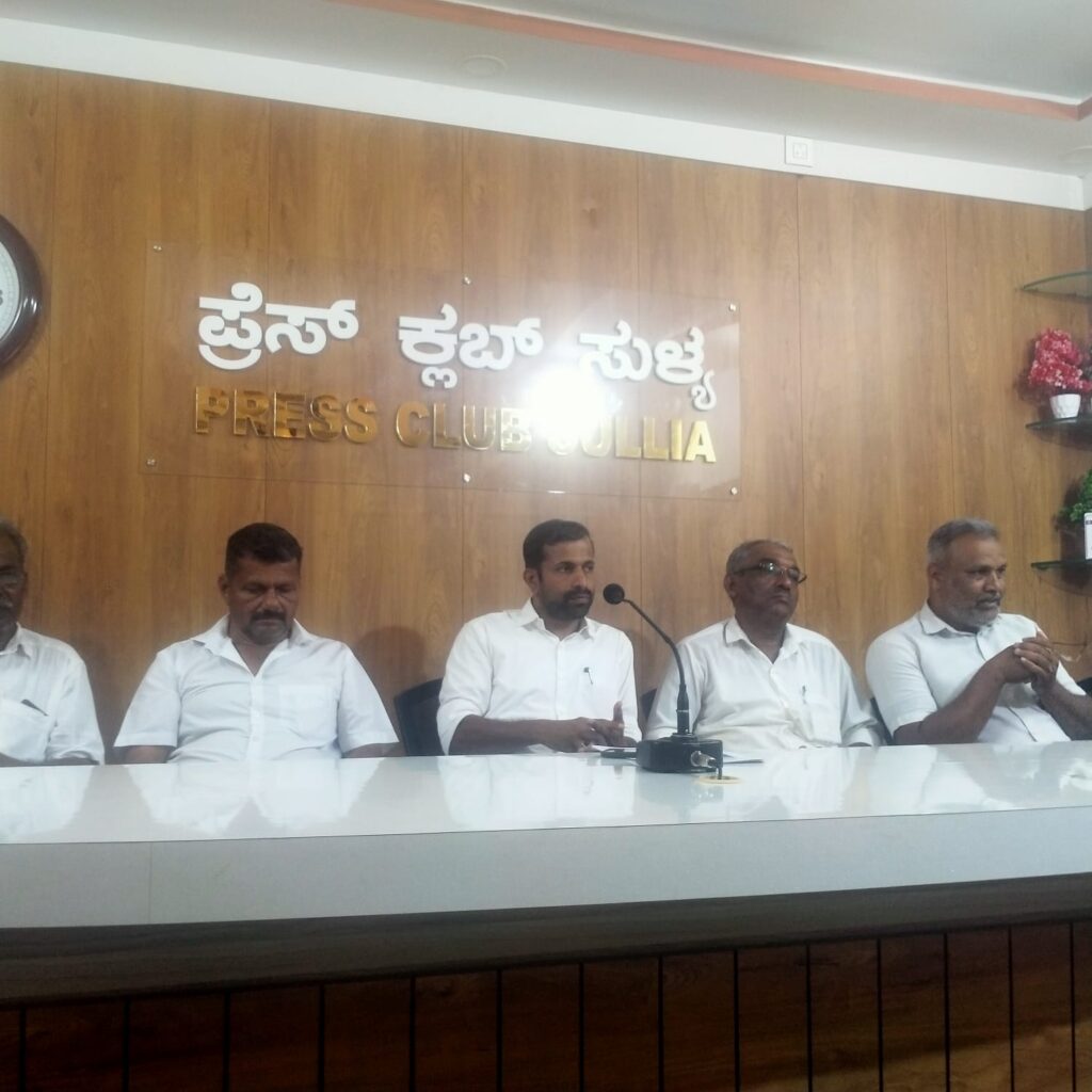 ಮಾ.4 ಜಟ್ಟಿಪಳ್ಳದಲ್ಲಿ ಕುಂಬೋಳ್ ತಂಙಳ್ ನೇತೃತ್ವದಲ್ಲಿ ಜಲಾಲೀಯ್ಯ ವಾರ್ಷಿಕ; ಸಾಮಾಜಿಕ ಧುರೀಣ ಇಸಾಕ್ ಸಾಹೇಬ್ ರವರಿಗೆ ಗೌರವರ್ಪಣೆ