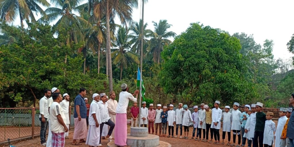 ಎಸ್‌ಕೆಎಸ್ಎಸ್ಎಫ್ ಅಜ್ಜಾವರ ಶಾಖೆ ವತಿಯಿಂದ ಸ್ಥಾಪಕ ದಿನಾಚರಣೆ.