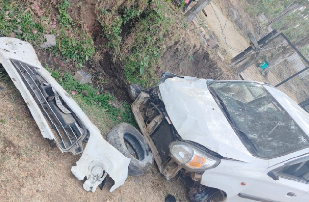 ಚಾಲಕನ ನಿಯಂತ್ರಣ ತಪ್ಪಿ ಕಾರು ಪಲ್ಟಿ; ಇಬ್ಬರು ಮಹಿಳೆಯರು ಗಂಭೀರ..!