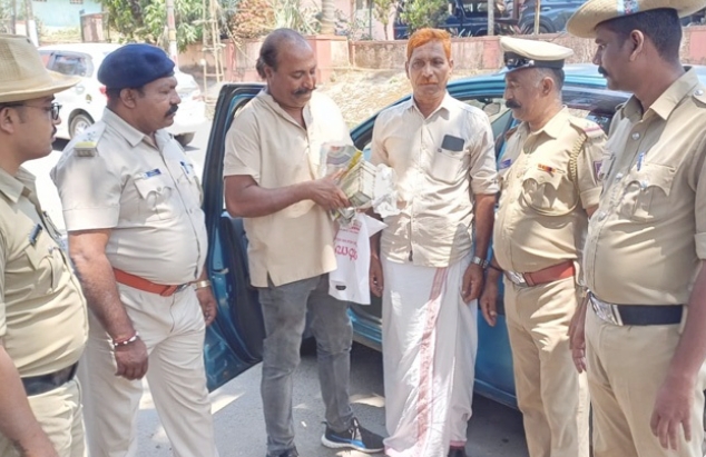 ಕುಟ್ಟ ಚೆಕ್ ಪೋಸ್ಟ್ ನಲ್ಲಿ ನಗದು ವಶ