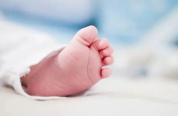 ಮಲ್ಪೆ : ಅಲೆಗಳ ಹೊಡೆತಕ್ಕೆ ಸಿಲುಕಿದ ಮಗುವಿನ ರಕ್ಷಣೆ