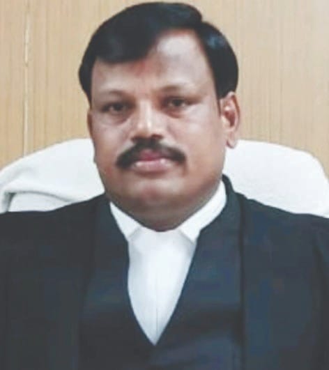 ಸುಳ್ಯ ನ್ಯಾಯಾಲಯದಲ್ಲಿ  ಹಿರಿಯ ಸಿವಿಲ್ ನ್ಯಾಯಾಧೀಶರಾಗಿ ಸೇವೆ ಸಲ್ಲಿಸಿ ಬೆಂಗಳೂರಿಗೆ ವರ್ಗಾವಣೆಗೊಂಡಿದ್ದ ಸೋಮಶೇಖರ್ ಎ ರವರಿಗೆ ಜಿಲ್ಲಾ ನ್ಯಾಯಾಧೀಶರಾಗಿ ಭಡ್ತಿ