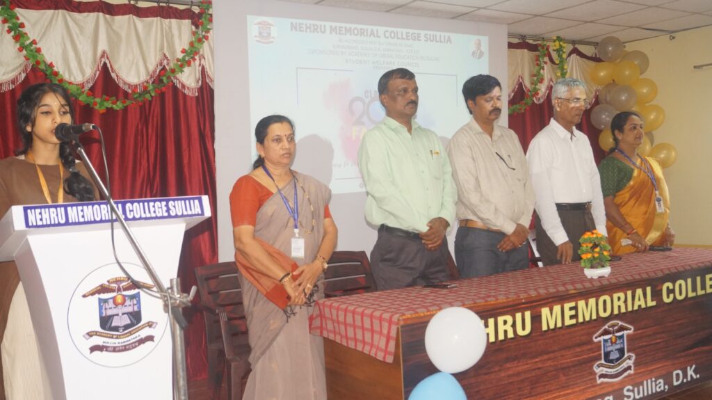 ನೆಹರೂ ಮೆಮೋರಿಯಲ್ ಕಾಲೇಜಿನಲ್ಲಿ ಅಂತಿಮ ಪದವಿ ವಿದ್ಯಾರ್ಥಿಗಳಿಗೆ ಬೀಳ್ಕೊಡುಗೆ ಕಾರ್ಯಕ್ರಮ