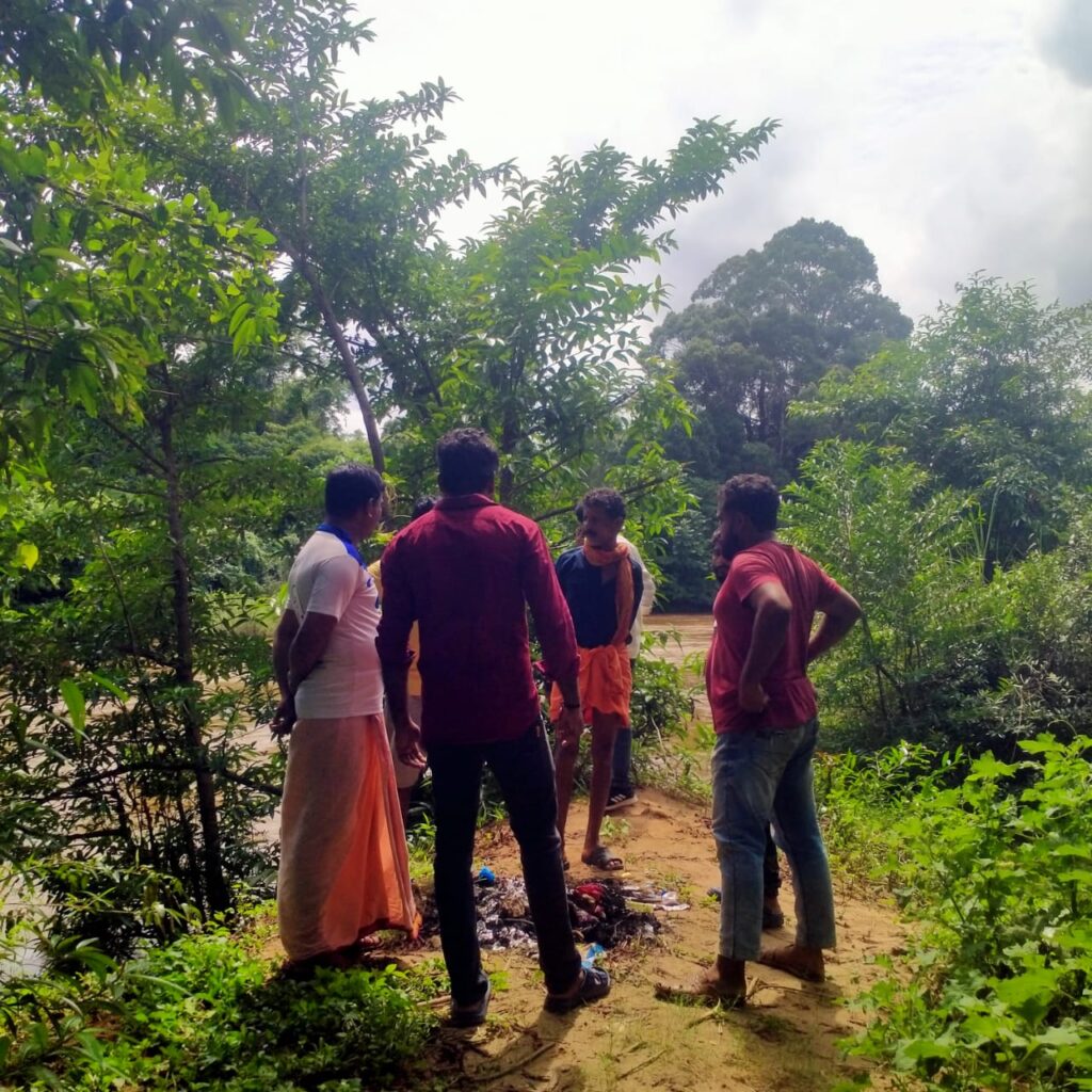 ಸುಳ್ಯ ಬಸ್ಮಡ್ಕದಲ್ಲಿ ಪಯಸ್ವಿನಿ ನದಿಗೆ ಹಾರಿ ಯುವಕ ಆತ್ಮಹತ್ಯೆ ಶಂಕೆ .