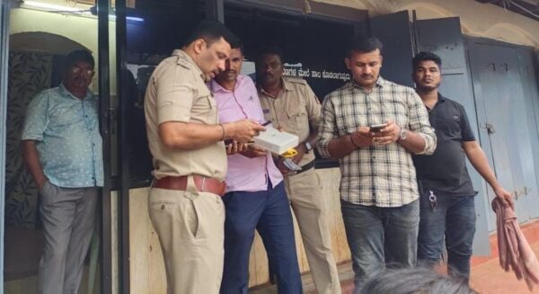 ಫೈನಾನ್ಸ್ ಗೆ ನುಗ್ಗಿ ದರೋಡೆಗೆ ಯತ್ನ  ಪ್ರಕರಣ ದಾಖಲು .