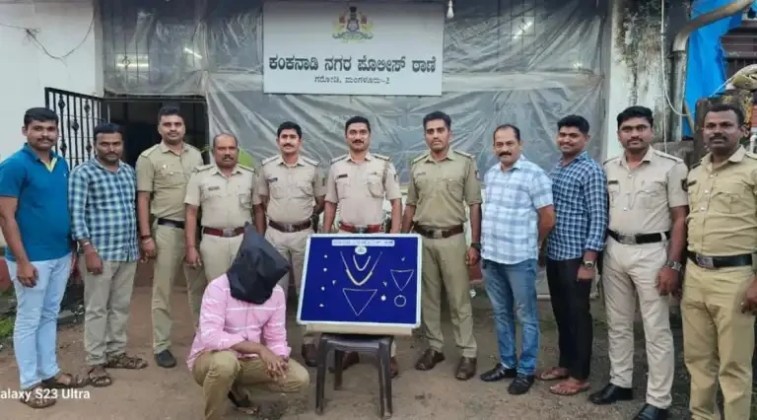ಮಂಗಳೂರು: ಮಹಿಳೆಯೊಬ್ಬರ ಚಿನ್ನಾಭರಣ, ನಗದು ಎಗರಿಸಿ ಪರಾರಿಯಾಗಿದ್ದ ಖತರ್ನಾಕ್ ಖದೀಮ ಅರೆಸ್ಟ್.