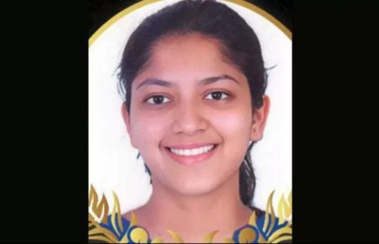 ಮಂಗಳೂರು: ಕಾಲೇಜಿನಲ್ಲಿ ಕುಸಿದು ಬಿದ್ದು ಉಪನ್ಯಾಸಕಿ ಮೃತ್ಯು