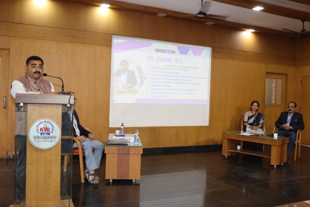 ಕೆ.ವಿ.ಜಿ. ಇಂಜಿನಿಯರಿಂಗ್ ಕಾಲೇಜಿನಲ್ಲಿ ಪೋಷಕರ ಮತ್ತು ಶಿಕ್ಷಕರ ಸಭೆ