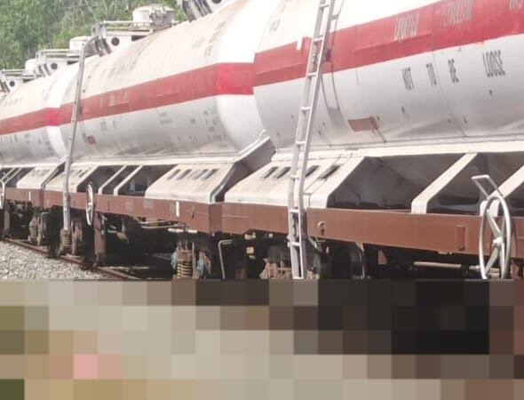 ಪುತ್ತೂರು : ರೈಲಿನಡಿಗೆ ಬಿದ್ದು ವ್ಯಕ್ತಿ ಮೃತ್ಯು..!!!!