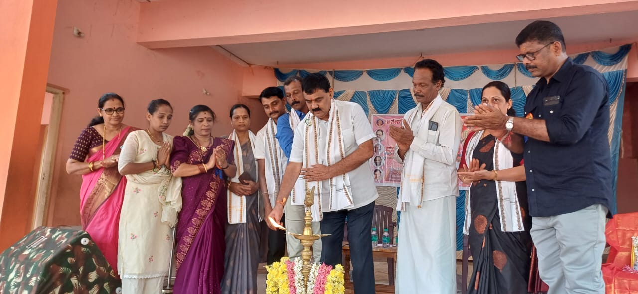 ಐವರ್ನಾಡು ಚಿತೇಶ್ ಸಂಗೀತ ಬಳಗದ ವತಿಯಿಂದ “ನನ್ನ ಹಾಡು ನನ್ನದು” ಕರೋಕೆ ಸಂಗೀತ ಕಾರ್ಯಕ್ರಮ