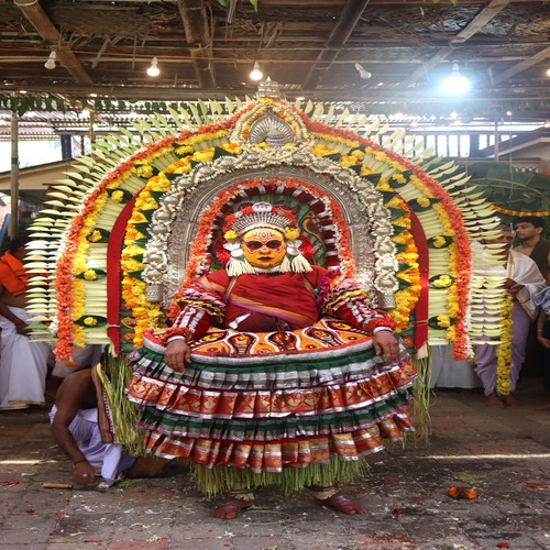 ಕನಕಮಜಲು ಕಣಜಾಲು ತರವಾಡು ದೈವಸ್ಥಾನದಲ್ಲಿ ಶ್ರೀ ದೇವರ ಹರಿಸೇವೆ ಹಾಗೂ ನೇಮೋತ್ಸವ ಸಂಪನ್ನ