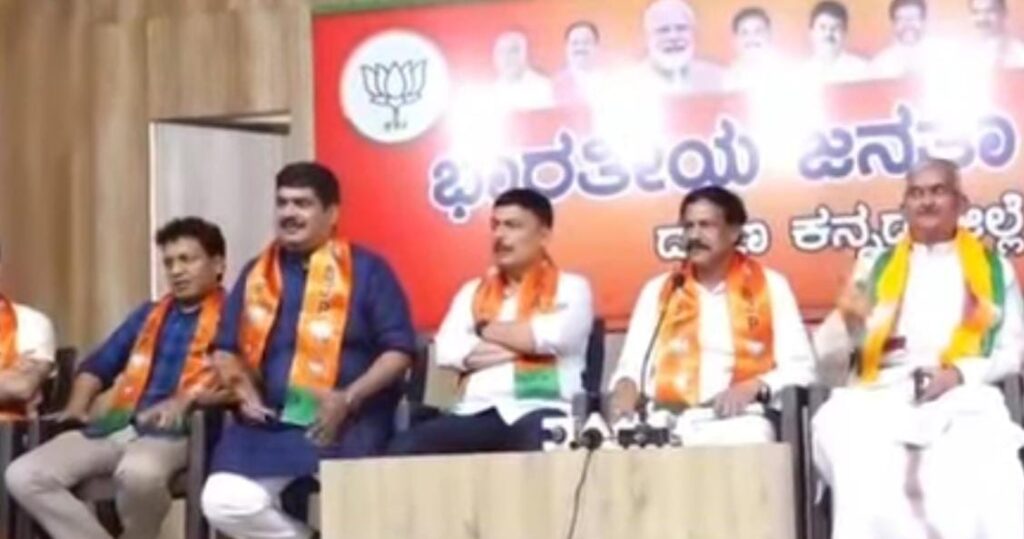 ಧರ್ಮಸ್ಥಳ ವಿಚಾರವಾಗಿ ಪತ್ರಿಕಾಗೋಷ್ಠಿಯಲ್ಲಿ ಬಿಜೆಪಿ ನಾಯಕರು ಮತ್ತು ಪತ್ರಕರ್ತರ ನಡುವೆ ಮಾತಿನ ಚಕಮಕಿ.