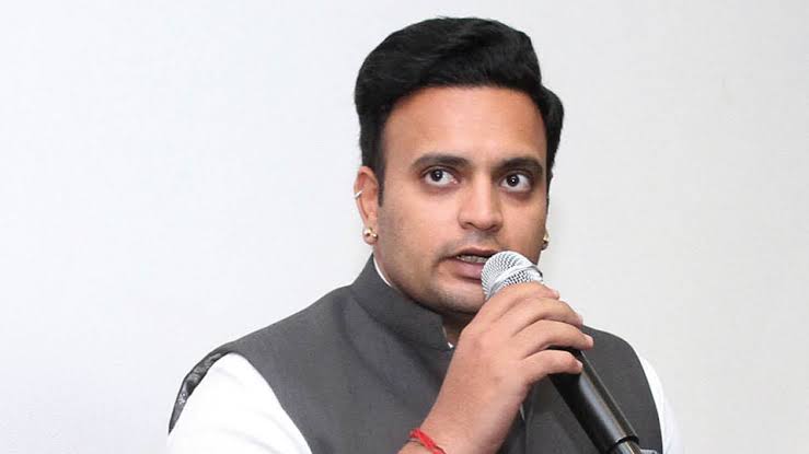 ದಸರಾ ಉದ್ಘಾಟನೆ ವಿವಾದ ಬಾನು ಮುಸ್ತಾಕ್ ಆಯ್ಕೆ ಗೆ ಯದುವೀರ್ ಒಡೆಯರ್ ಸಹಮತ.
