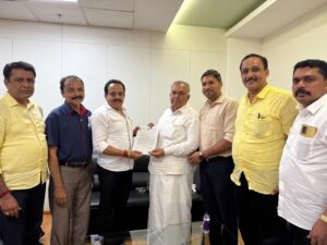 ಪುತ್ತೂರು ಶಾಸಕರಾದ ಅಶೋಕ್ ಕುಮಾರ್ ರೈ ಅವರ ನೇತೃತ್ವದಲ್ಲಿ ದೇವಳಗಳ ಅಭಿವೃದ್ದಿ ಕುರಿತು ಸಚಿವರೊಂದಿಗೆ ಚರ್ಚೆ