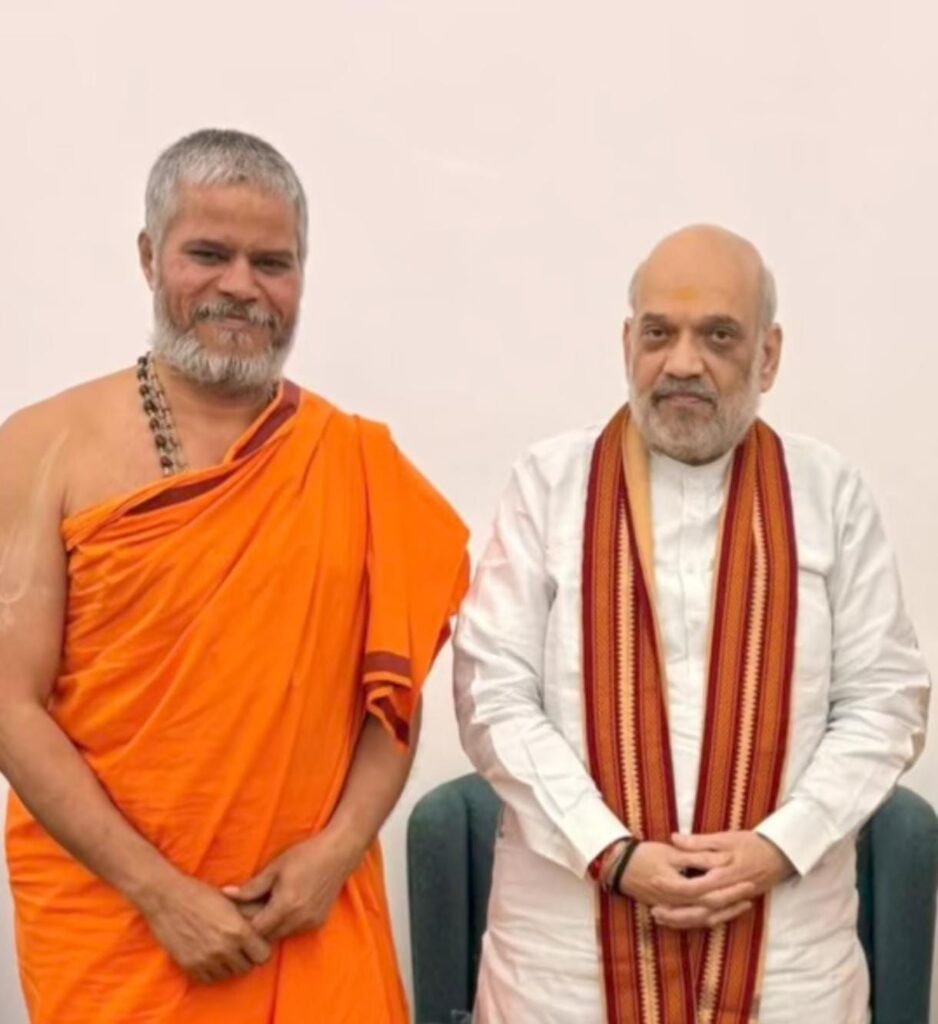 ಧರ್ಮಸ್ಥಳ ಪ್ರಕರಣ: ಎಂಟು ಸ್ವಾಮೀಜಿಗಳ ನಿಯೋಗ ಅಮಿತ್ ಶಾ ಭೇಟಿಯಾಗಿ ಎನ್ಐಎ ತನಿಖೆ ಆಗ್ರಹ