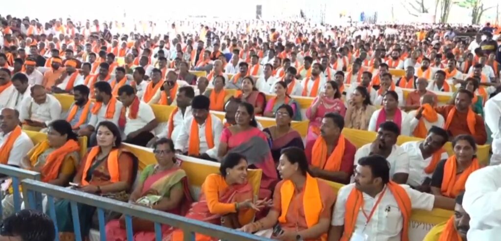 ಧರ್ಮಸ್ಥಳ ಚಲೋ – ಬಿಜೆಪಿ ಬೃಹತ್ ಸಮಾವೇಶ, ಹರಿದು ಬಂದ ಜನಸಾಗರ