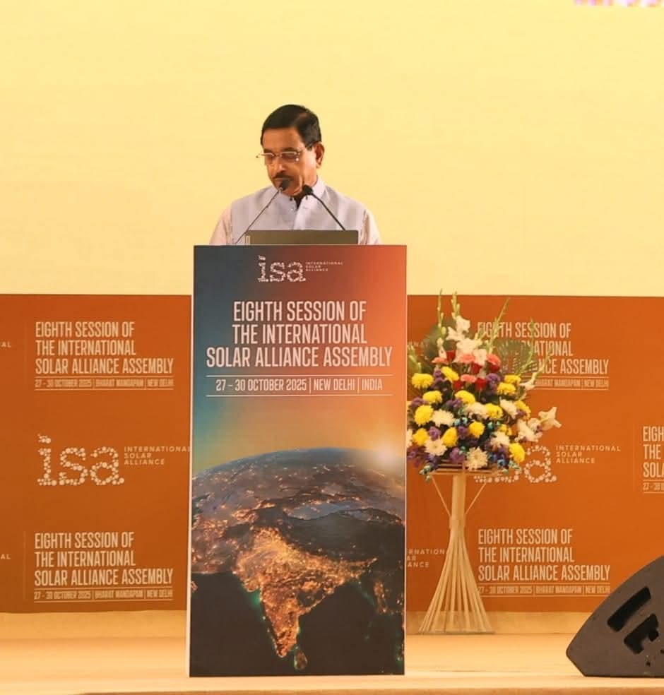 ಸೌರಶಕ್ತಿ ಉತ್ಪಾದನೆಯಲ್ಲಿ ವಿಶ್ವದಲ್ಲಿ ಮೂರನೇ ಸ್ಥಾನ ಪಡೆದ ಭಾರತ: ಪ್ರಹ್ಲಾದ್ ಜೋಶಿ
