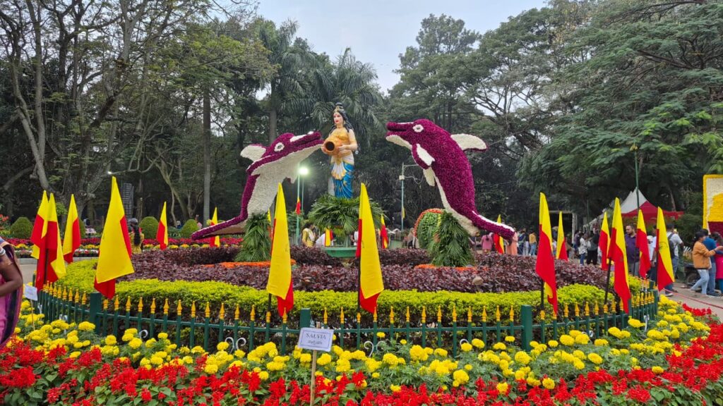 ಹೂವಿನ ಲೋಕದಲ್ಲಿ ಕಣ್ಮನ ಸೆಳೆಯುತ್ತಿರುವ ಕಬ್ಬನ್ ಪಾರ್ಕ್!