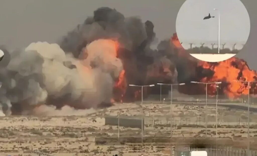 IAF Tejas Fighter Jet Crashes During Dubai Air Show: ದುಬೈ ಏರ್ ಶೋ ನಲ್ಲಿ ನಡೆದ ದುರಂತ – ಐಎಎಫ್‌ನ ‘ತೇಜಸ್’ ಯುದ್ಧವಿಮಾನ ಪತನ!