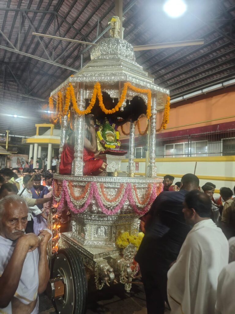 ಕುಕ್ಕೆ ಶ್ರೀ ಸುಬ್ರಹ್ಮಣ್ಯ ದೇವಾಲಯದಲ್ಲಿ ಅದ್ಧೂರಿಯಿಂದ ಸಂಪನ್ನಗೊಂಡ ಪ್ರಥಮ ಬೆಳ್ಳಿ ರಥೋತ್ಸವ