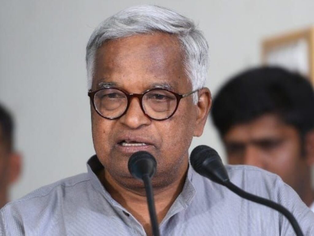 ಯಕ್ಷಗಾನ ಕಲಾವಿದರು ಸಲಿಂಗಿಗಳು ಎಂದು ಹೇಳಿ ವಿವಾದ ಕೆರಳಿಸಿದ ಡಾ. ಪುರುಷೋತ್ತಮ ಬಿಳಿಮಲೆ