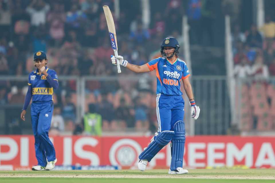 ಲಂಕಾ ವಿರುದ್ಧ ಭಾರತಕ್ಕೆ ಸರಣಿ ಕ್ಲೀನ್ ಸ್ವೀಪ್ ಸಕ್ಸಸ್; ನಾಯಕಿ ಹರ್ಮನ್‌ಪ್ರೀತ್ ಭರ್ಜರಿ ಬ್ಯಾಟಿಂಗ್!