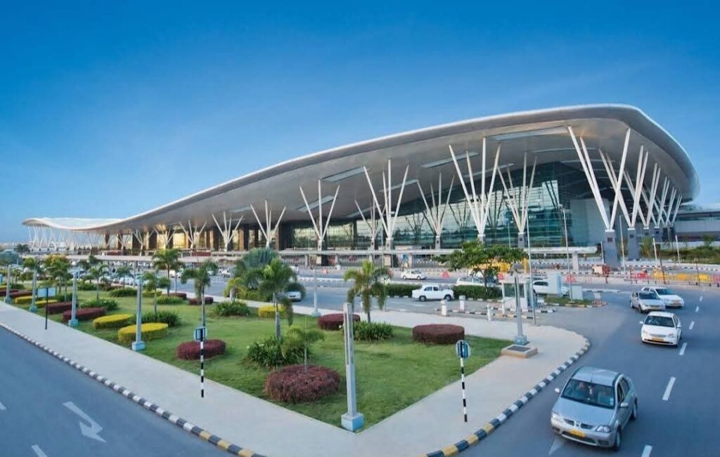 ಕೆಂಪೇಗೌಡ ಅಂತಾರಾಷ್ಟ್ರೀಯ ವಿಮಾನ ನಿಲ್ದಾಣದಲ್ಲಿ ಹೊಸ ನಿಯಮ: ಡಿ.8 ರಿಂದ ಅರೈವಲ್ ಪಿಕ್-ಅಪ್ನಲ್ಲಿ ಹೆಚ್ಚು ಕಾಲ ನಿಂತರೆ ಶುಲ್ಕ!