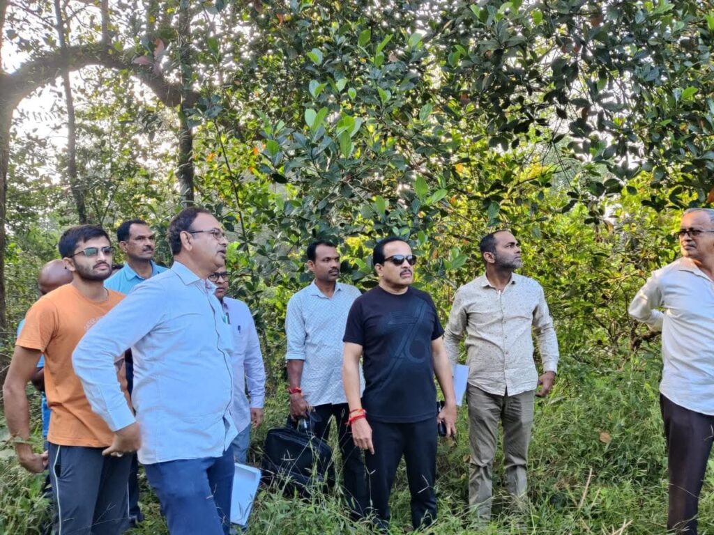 ಬನ್ನೂರಿನಲ್ಲಿ ಸರ್ಕಾರಿ ಮೆಡಿಕಲ್ ಕಾಲೇಜು ನಿರ್ಮಾಣ ಸ್ಥಳ ಪರಿಶೀಲನೆ: ಶಾಸಕ ಅಶೋಕ್ ಕುಮಾರ್ ರೈ ಭೇಟಿ