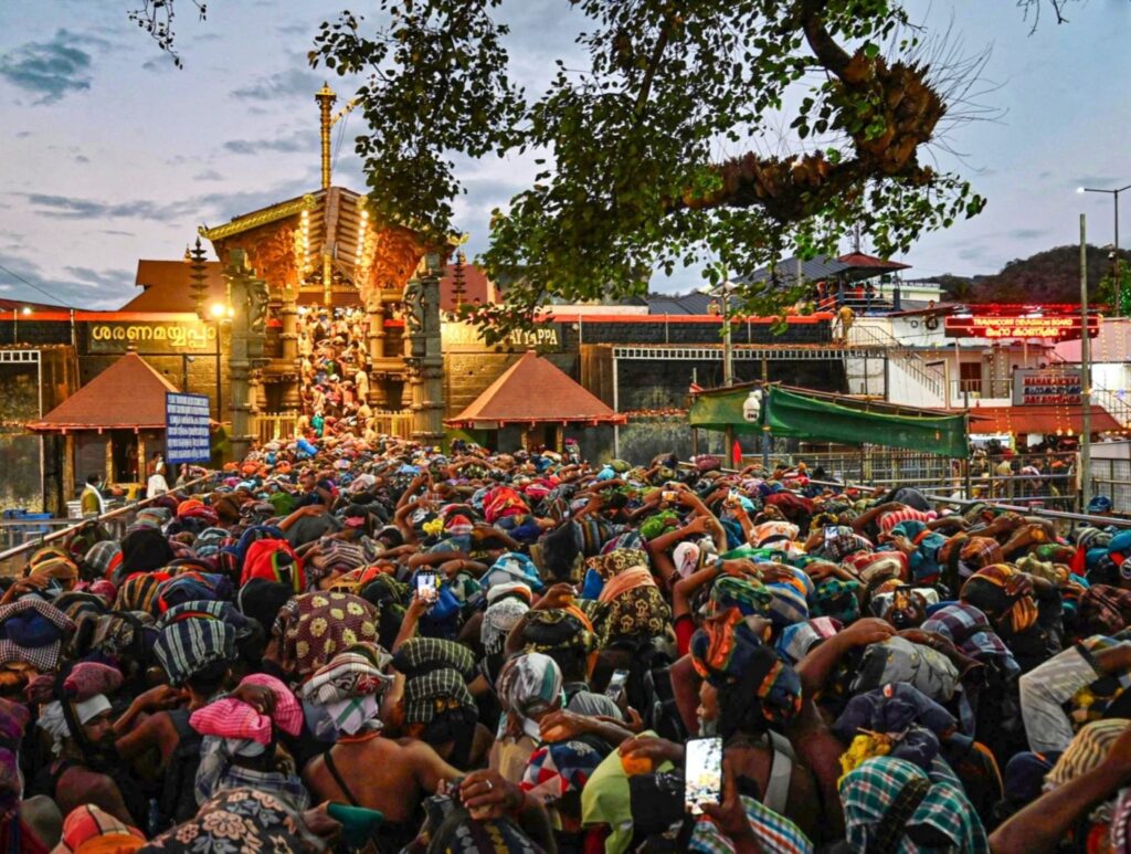 ಅಯ್ಯಪ್ಪನ ಸನ್ನಿಧಿಯಲ್ಲಿ ಭಕ್ತ ಸಾಗರ: ದಾಖಲೆ ಮುರಿದ ಶಬರಿಮಲೆ ಆದಾಯ, ಕಳೆದ ವರ್ಷಕ್ಕಿಂತ ಭರ್ಜರಿ ಏರಿಕೆ!