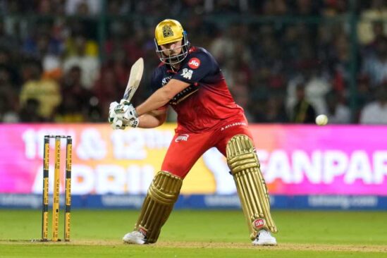 RCB vs CSK: ಚೆನ್ನೈ ವಿರುದ್ಧ ಬೆಂಗಳೂರಿಗೆ 43 ರನ್ಗಳ ಭರ್ಜರಿ ಜಯ; ಅಬ್ಬರಿಸಿದ ಪಡಿಕ್ಕಲ್, ಡೇವಿಡ್!