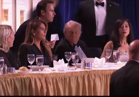 ಗಣ್ಯರ ಔತಣಕೂಟದಲ್ಲಿ ಗುಂಡಿನ ಸದ್ದು: ಟ್ರಂಪ್ ಗುರಿಯಾಗಿಸಿ ದಾಳಿ ನಡೆಯಿತೇ? ಹಿಲ್ಟನ್ ಹೋಟೆಲ್‌ನಲ್ಲಿ ಆಗಿದ್ದೇನು?