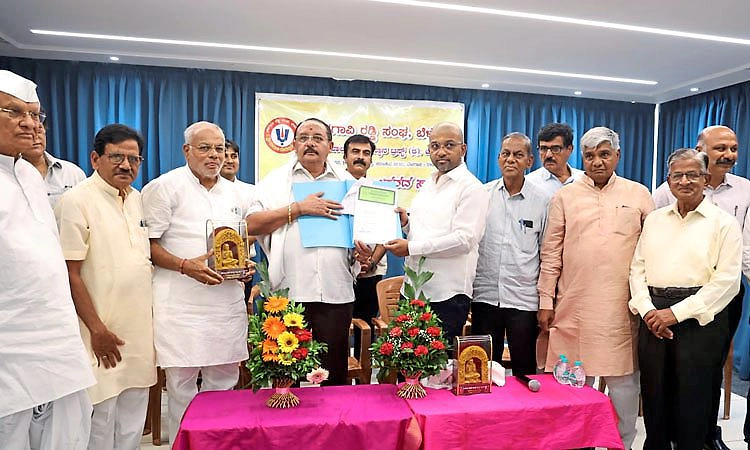 ಬೆಳಗಾವಿಯಲ್ಲಿ ₹100 ಕೋಟಿ ವೆಚ್ಚದ ಭವ್ಯ ತಿರುಪತಿ ವೆಂಕಟೇಶ್ವರ ದೇಗುಲ: ಟಿಟಿಡಿಗೆ ಭೂಮಿ ಹಸ್ತಾಂತರ