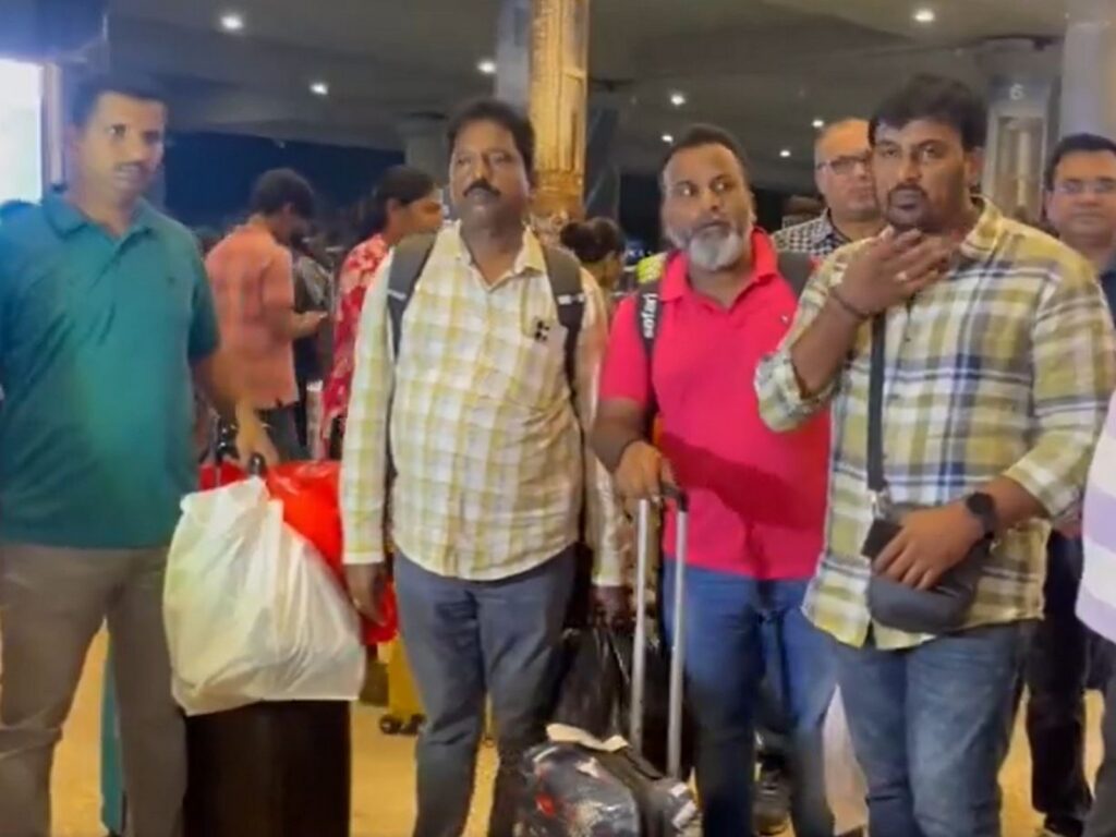 ವಿಯೆಟ್ನಾಂ ಬೋಟ್ ದುರಂತ: ಹೈದರಾಬಾದ್ಗೆ ಸುರಕ್ಷಿತವಾಗಿ ತಲುಪಿದ ಆಂಧ್ರದ ಪ್ರವಾಸಿಗರು; ಸರ್ಕಾರದ ನೆರವಿಗೆ ಶ್ಲಾಘನೆ
