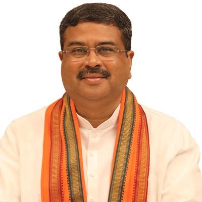 ಕೇಂದ್ರ ಶಿಕ್ಷಣ ಸಚಿವ ಧರ್ಮೇಂದ್ರ ಪ್ರಧಾನ್ ರಾಜೀನಾಮೆ